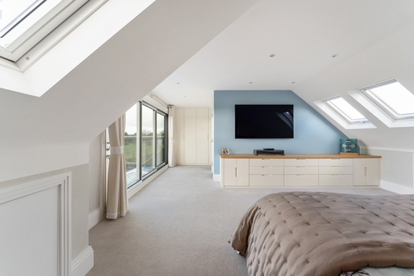 Loft Conversion Experts in Teddington – Skilled Local Builders