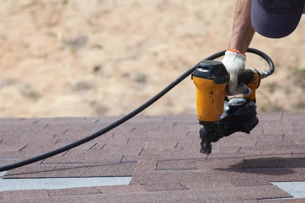 Summer Breeze Roofing Your Home Deserves the Best